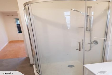 Photo of property in 1/72l Kitchener Road, Milford, Auckland, 0620