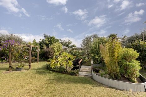 Photo of property in 76 Dalton Drive, Papamoa Beach, Papamoa, 3118