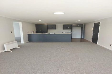 Photo of property in 30a Paremata Crescent, Paremata, Porirua, 5024