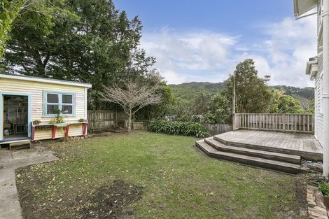 Photo of property in 49 Nottingham Street, Karori, Wellington, 6012