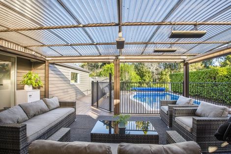 Photo of property in 29 Ravenstone Place, Chatswood, Auckland, 0626