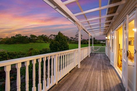 Photo of property in 54 Shaw Road, Oratia, Auckland, 0604