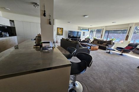 Photo of property in 222 Oriental Parade, Oriental Bay, Wellington, 6011