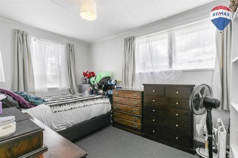 Photo of property in 18 Delaney Drive, Stokes Valley, Lower Hutt, 5019