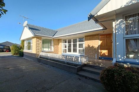 Photo of property in 35 Carruthers Street, Ilam, Christchurch, 8041