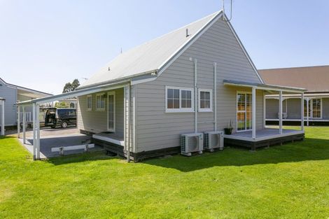 Photo of property in 33/30 Sorrento Drive, Rangatira Park, Taupo, 3330