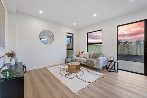 Photo of property in 4d Mahogany Street, Westgate, 0814