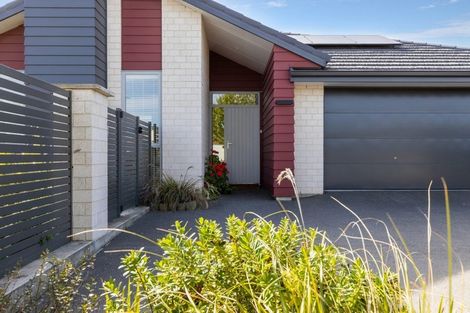 Photo of property in 18 Rose Manor Drive, Springlands, Blenheim, 7201