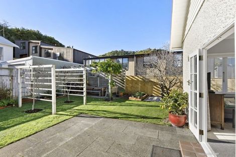 Photo of property in 22 Trent Street, Island Bay, Wellington, 6023