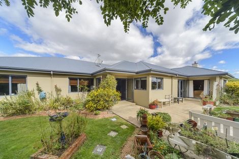 Photo of property in 24 Clearview Drive, Milson, Palmerston North, 4414