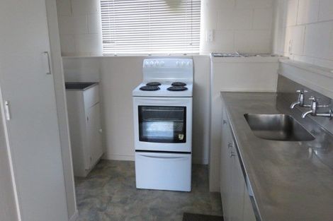 Photo of property in 8 Anzac Parade, Hamilton Central, Hamilton, 3204