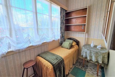 Photo of property in 163 Tasman Street, Opunake, 4616