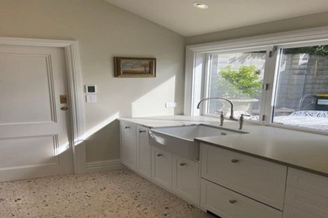 Photo of property in 240 Tinakori Road, Thorndon, Wellington, 6011