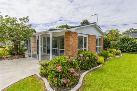 Photo of property in 210b Te Moana Road, Waikanae, 5036