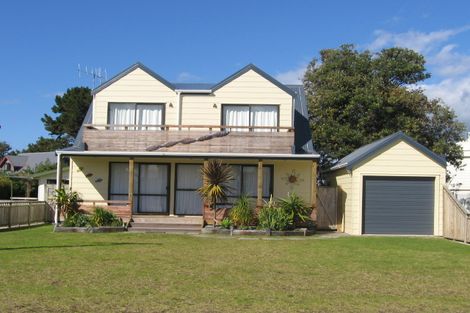 Photo of property in 801b Ocean Road, Whangamata, 3620