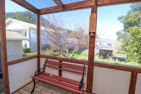 Photo of property in 124 Wilson Street, Thames, 3500