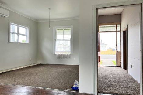 Photo of property in 24 Cole Street, Dannevirke, 4930