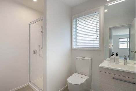 Photo of property in 7 Te Rehutai Rise, Welcome Bay, 3112