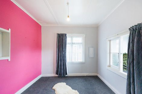 Photo of property in 27 Punga Street, Tangimoana, 4822