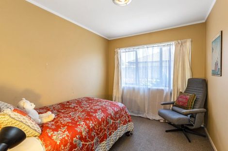 Photo of property in 2/35 Neville Street, Point Chevalier, Auckland, 1022