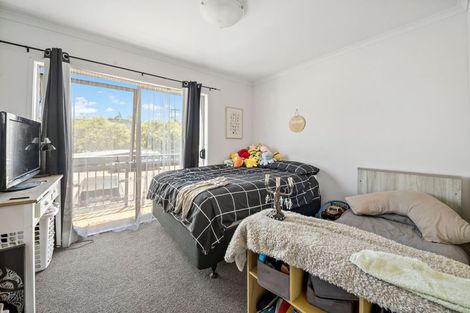 Photo of property in 12/94 Glengarry Road, Glen Eden, Auckland, 0602