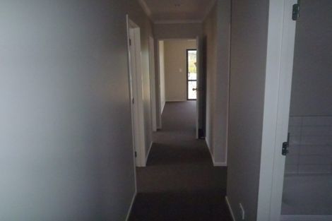 Photo of property in 39 Westgate Drive, Westgate, Auckland, 0614