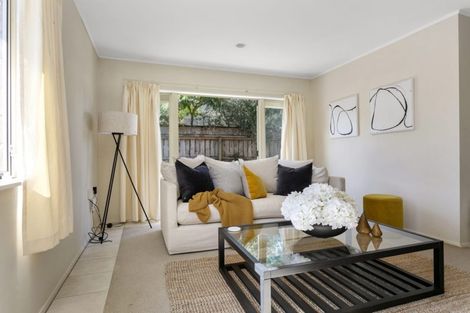 Photo of property in 86b Moore Street, Leamington, Cambridge, 3432