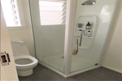 Photo of property in 7 Queens Parade, Devonport, Auckland, 0624