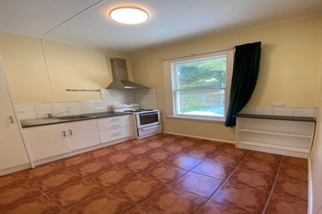 Photo of property in 26 Russell Terrace, Newtown, Wellington, 6021