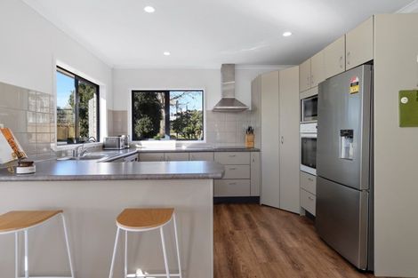 Photo of property in 74 Kinloch Way, Bethlehem, Tauranga, 3110