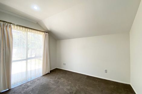 Photo of property in 33 Saint Maroun Rise, The Gardens, Auckland, 2105