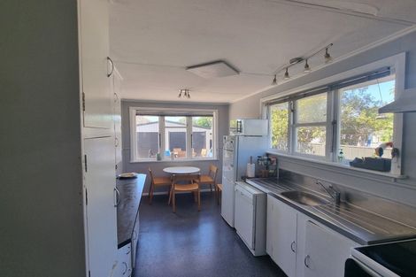 Photo of property in 34 Galway Avenue, Hokowhitu, Palmerston North, 4410