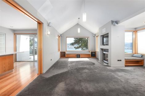 Photo of property in 17 Cornwall Street, Vauxhall, Dunedin, 9013