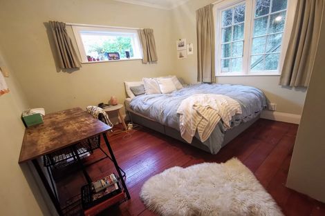 Photo of property in 1/17 Clifton Terrace, Kelburn, Wellington, 6012