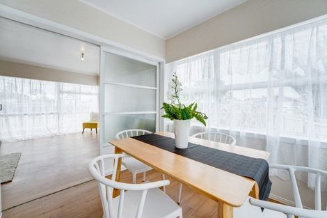 Photo of property in 21 Idlewild Avenue, Mangere, Auckland, 2022