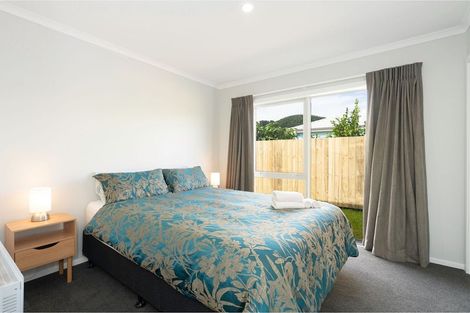 Photo of property in 2 Rotoiti Place, Paraparaumu, 5032