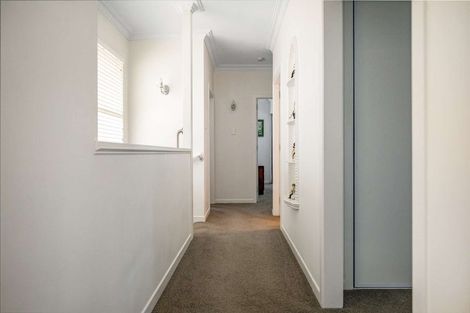 Photo of property in 2 Awatere Avenue, Beerescourt, Hamilton, 3200