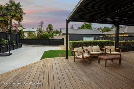 Photo of property in 6a Carey Street, Maeroa, Hamilton, 3200