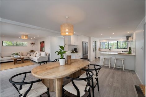 Photo of property in 13 Harbour View Road, Point Wells, Warkworth, 0986