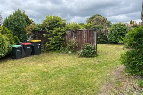 Photo of property in 2/7 Rhyl Place, Bryndwr, Christchurch, 8053