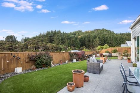 Photo of property in 61 James Cook Drive, Whitby, Porirua, 5024