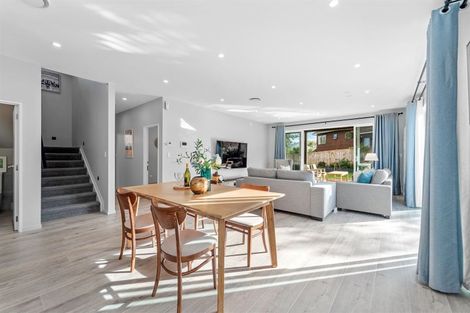 Photo of property in 7 Marlin Street, West Harbour, Auckland, 0618