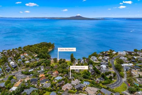 Photo of property in 1/62 Beach Road, Castor Bay, Auckland, 0620