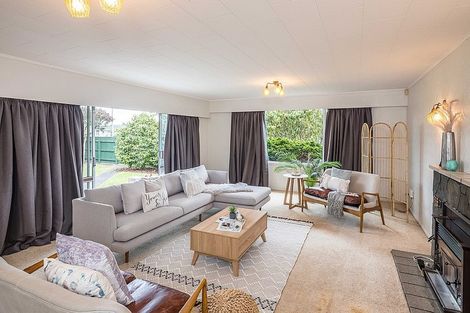 Photo of property in 3 Belvedere Avenue, Waikanae, 5036