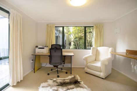 Photo of property in 21 Solander Place, Whitby, Porirua, 5024