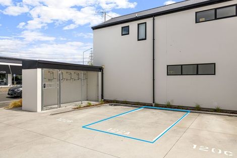 Photo of property in 122a Blenheim Road, Riccarton, Christchurch, 8041