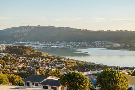 Photo of property in 7 Livet Place, Papakowhai, Porirua, 5024