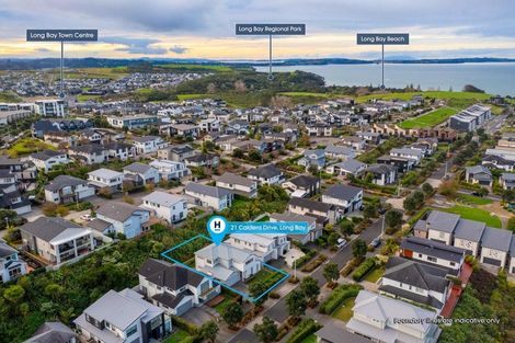Photo of property in 21 Caldera Drive, Long Bay, Auckland, 0630
