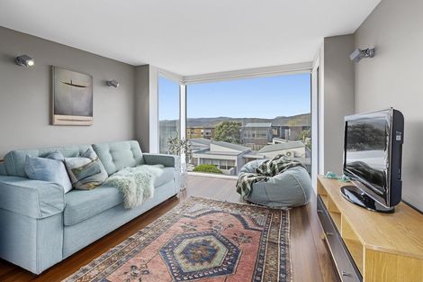 Photo of property in 5 Boardwalk Lane, Seatoun, Wellington, 6022