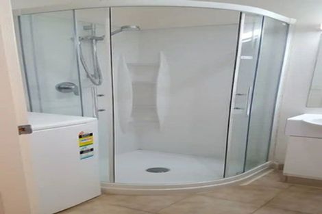 Photo of property in Terrace Tower Apartments, 2d/126 The Terrace, Wellington Central, Wellington, 6011